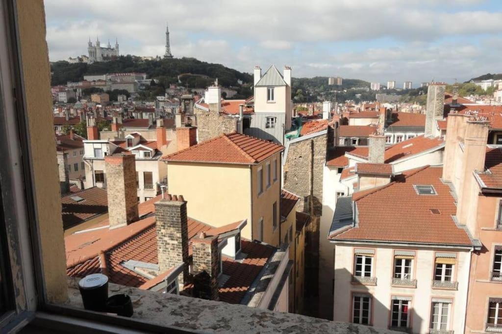 Mirador T2 Ensoleille Place Des Terreaux Vue Fourviere Lyon Bagian luar foto